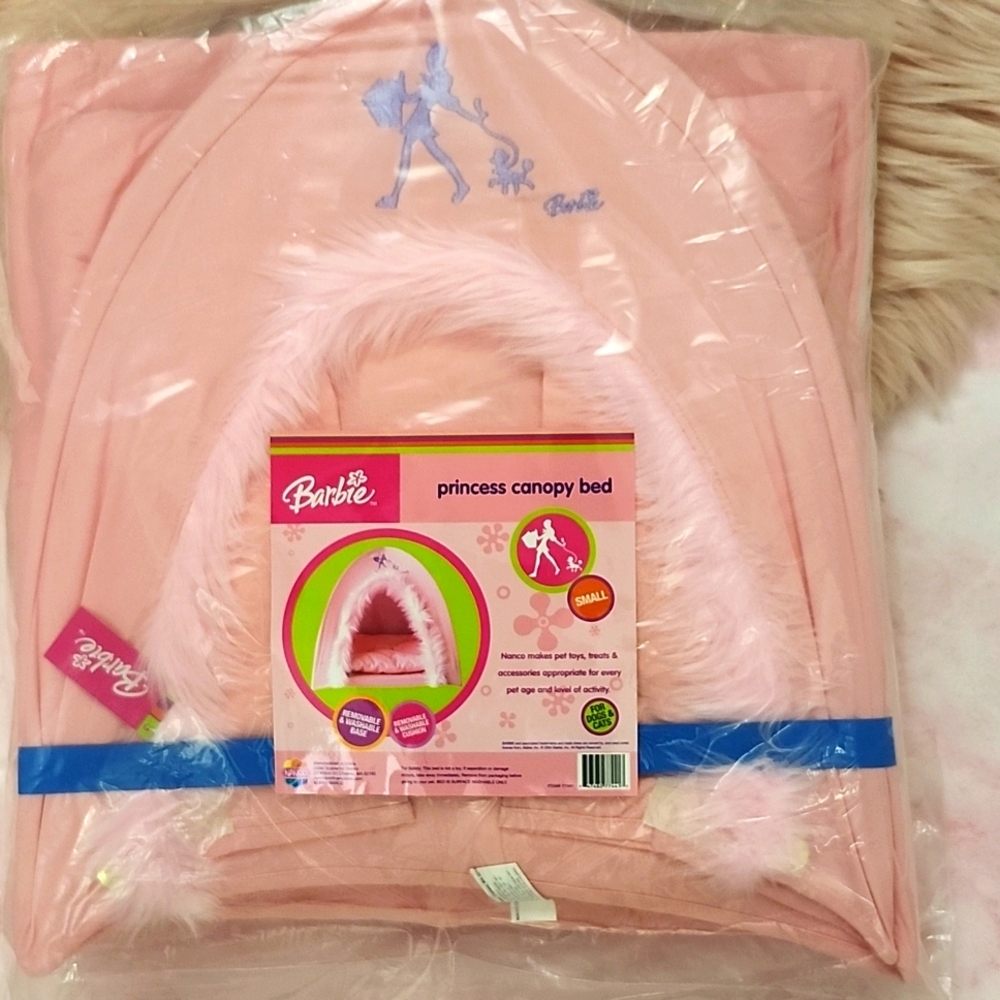 Y2K FIND!! Brand New NANCO BARBIE PRINCESS CANOPY DOG/CAT BED-S